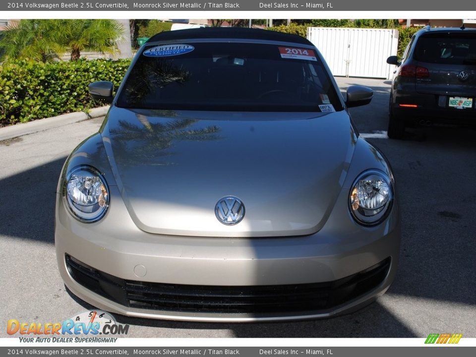 2014 Volkswagen Beetle 2.5L Convertible Moonrock Silver Metallic / Titan Black Photo #3