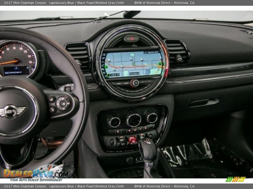 Navigation of 2017 Mini Clubman Cooper Photo #5