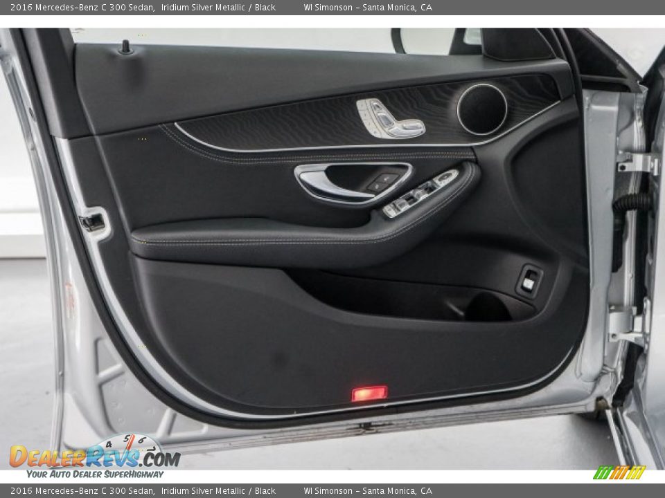 Door Panel of 2016 Mercedes-Benz C 300 Sedan Photo #22