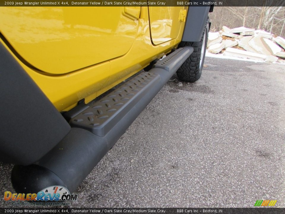 2009 Jeep Wrangler Unlimited X 4x4 Detonator Yellow / Dark Slate Gray/Medium Slate Gray Photo #12