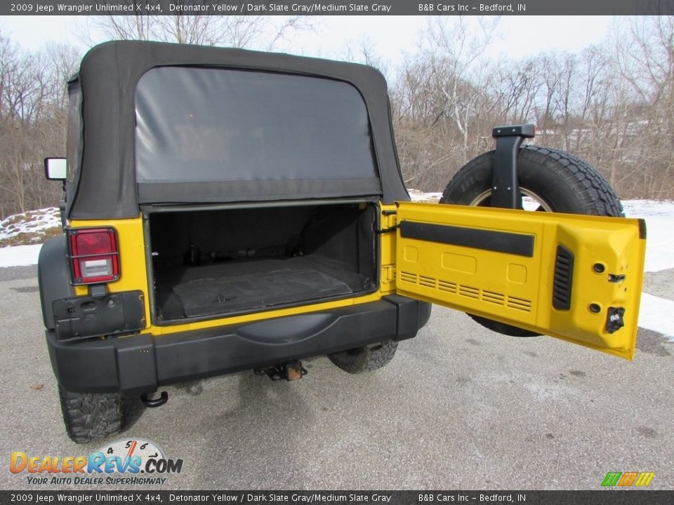2009 Jeep Wrangler Unlimited X 4x4 Detonator Yellow / Dark Slate Gray/Medium Slate Gray Photo #14