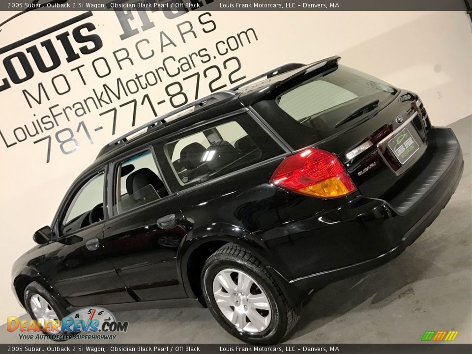 2005 Subaru Outback 2.5i Wagon Obsidian Black Pearl / Off Black Photo #18