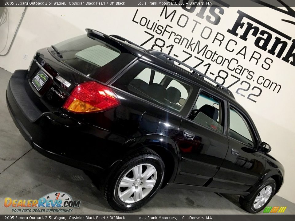 2005 Subaru Outback 2.5i Wagon Obsidian Black Pearl / Off Black Photo #19