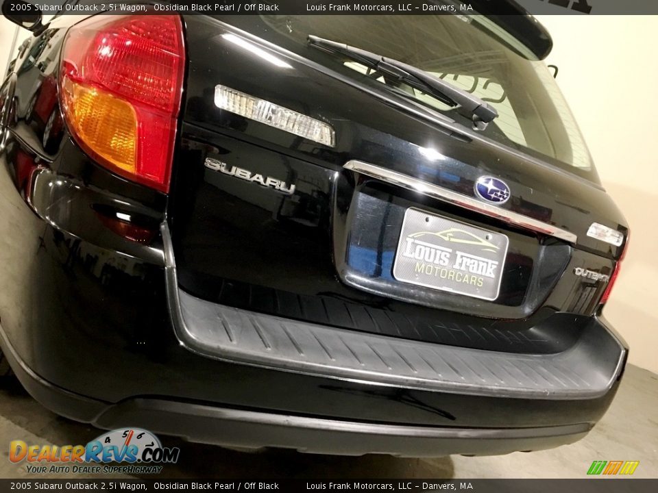 2005 Subaru Outback 2.5i Wagon Obsidian Black Pearl / Off Black Photo #29