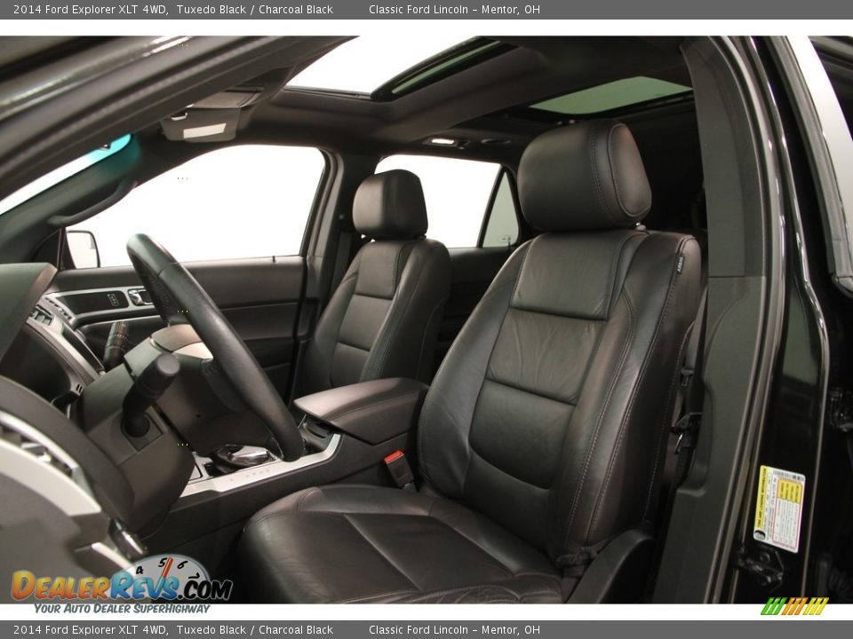 2014 Ford Explorer XLT 4WD Tuxedo Black / Charcoal Black Photo #5