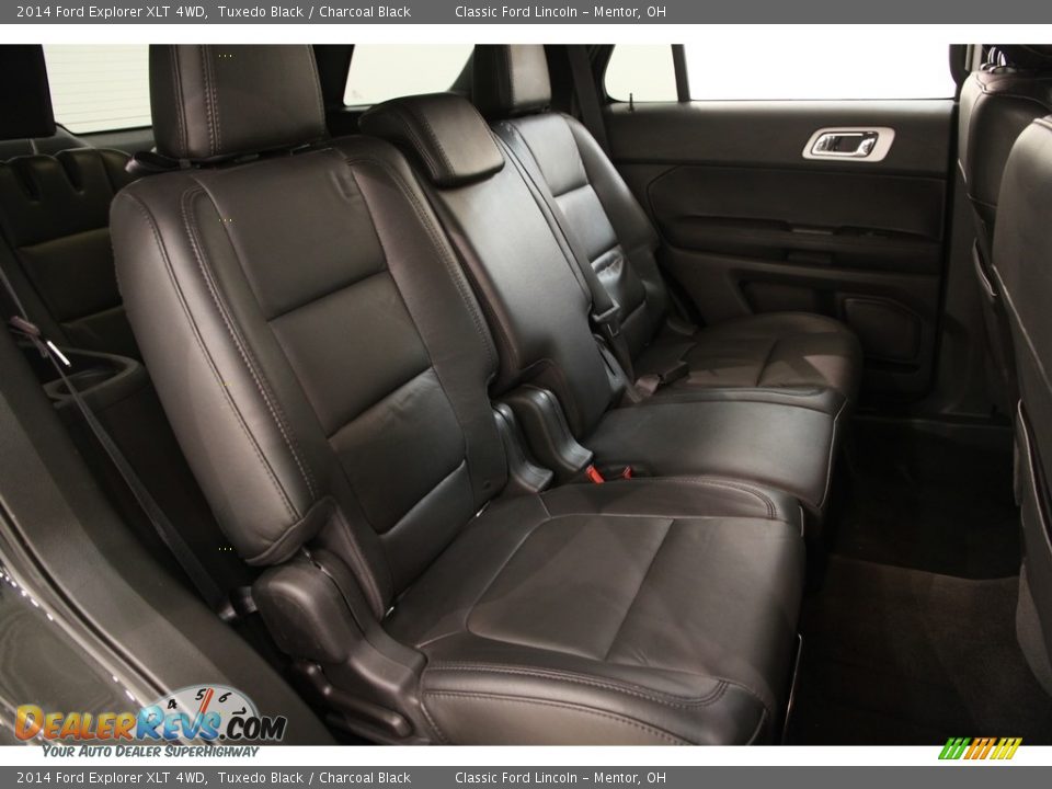 2014 Ford Explorer XLT 4WD Tuxedo Black / Charcoal Black Photo #14