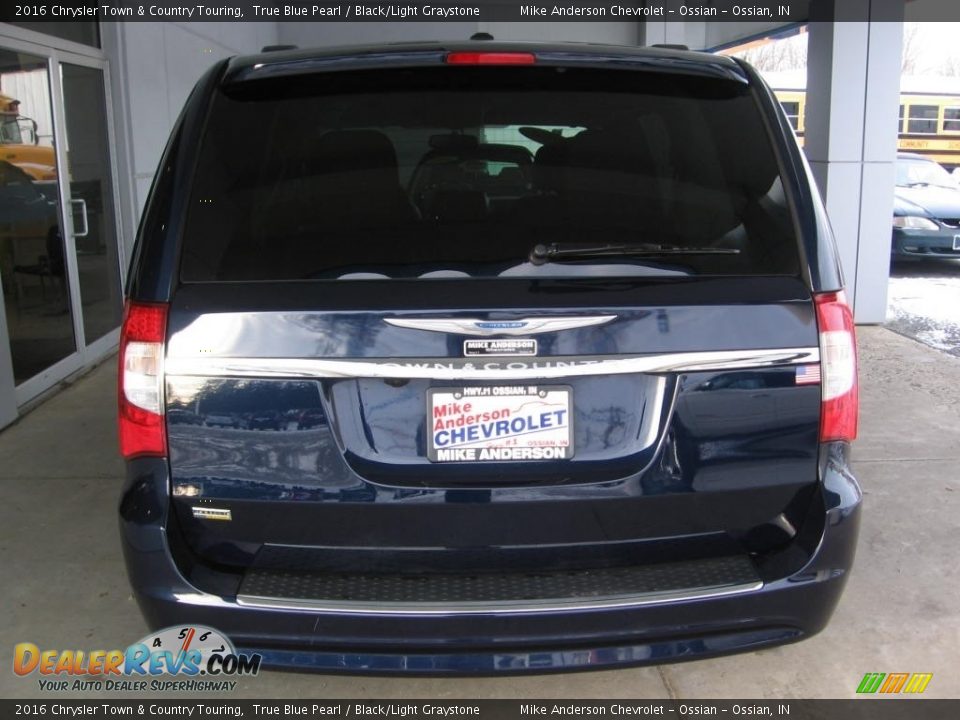 2016 Chrysler Town & Country Touring True Blue Pearl / Black/Light Graystone Photo #24