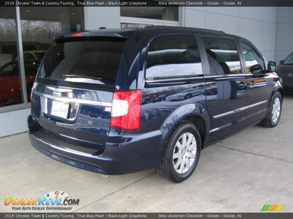 2016 Chrysler Town & Country Touring True Blue Pearl / Black/Light Graystone Photo #25