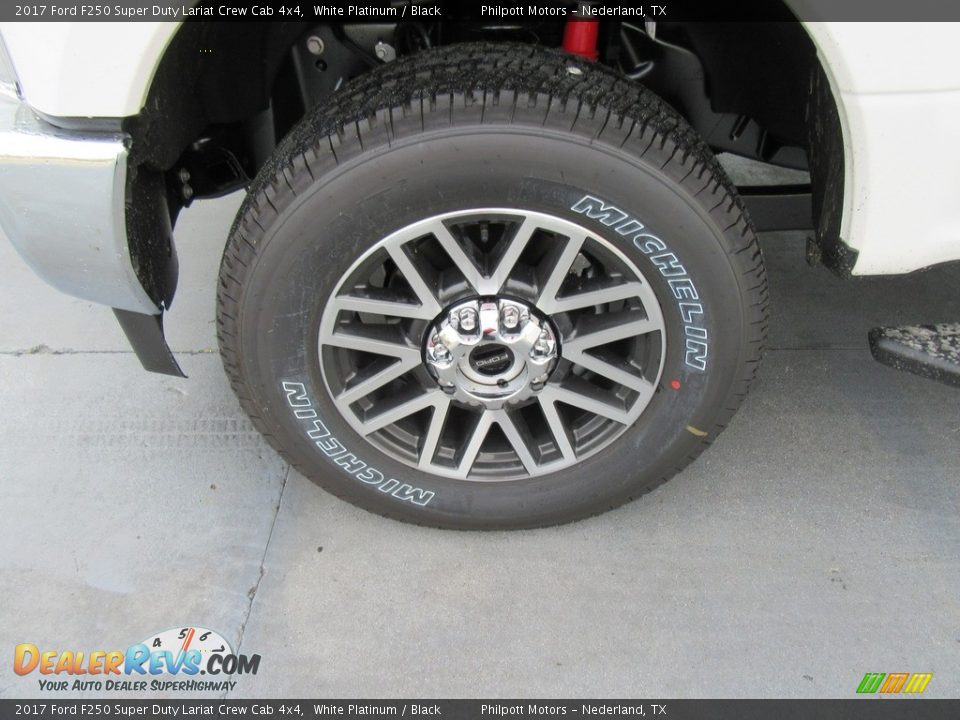 2017 Ford F250 Super Duty Lariat Crew Cab 4x4 White Platinum / Black Photo #11