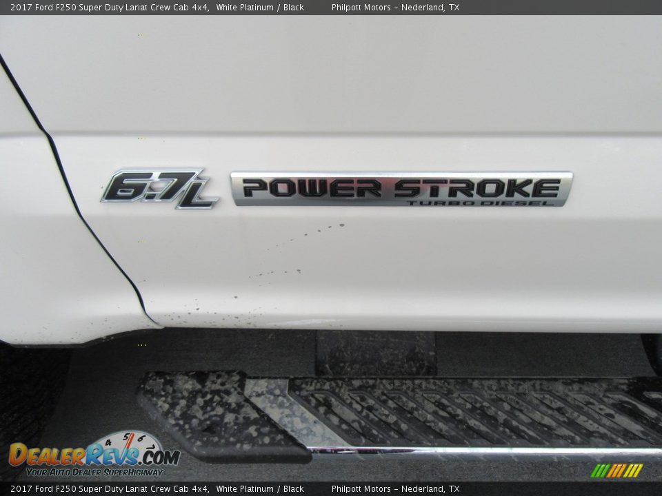 2017 Ford F250 Super Duty Lariat Crew Cab 4x4 White Platinum / Black Photo #15