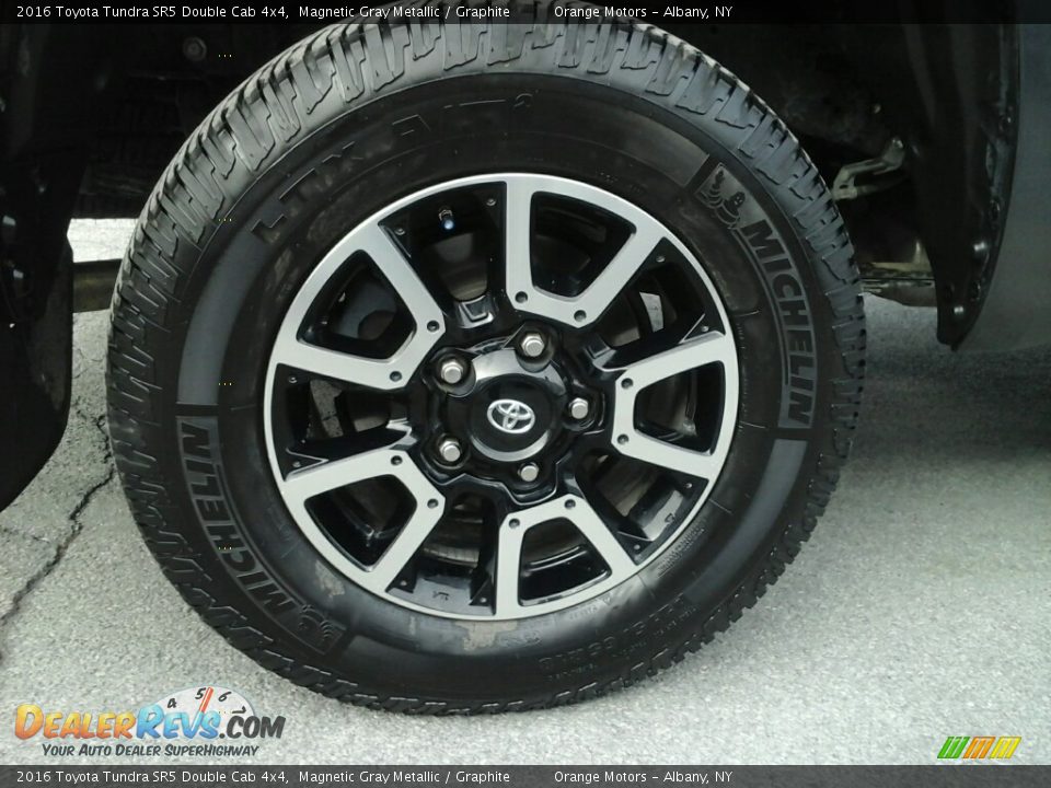 2016 Toyota Tundra SR5 Double Cab 4x4 Magnetic Gray Metallic / Graphite Photo #7