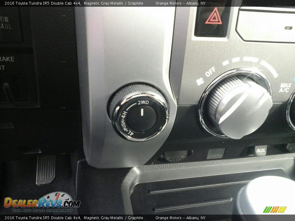 2016 Toyota Tundra SR5 Double Cab 4x4 Magnetic Gray Metallic / Graphite Photo #19