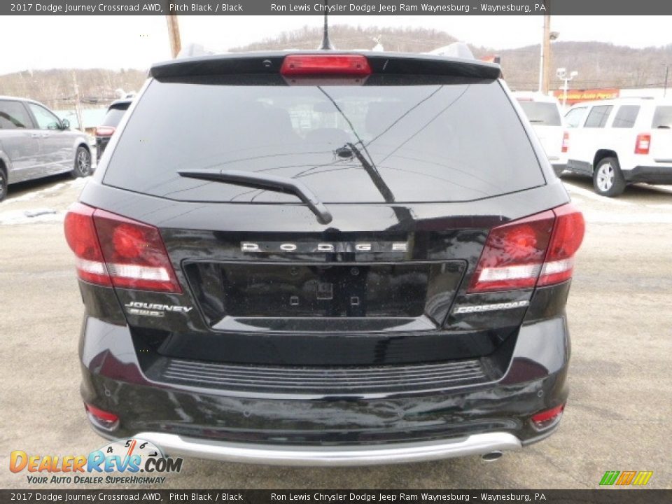 2017 Dodge Journey Crossroad AWD Pitch Black / Black Photo #5