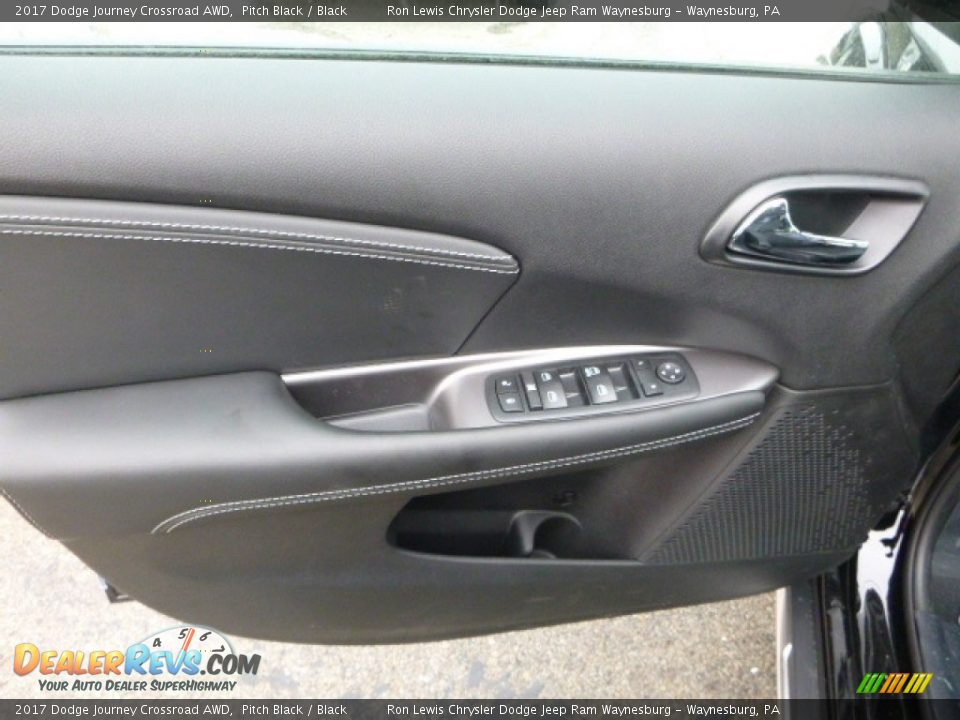 2017 Dodge Journey Crossroad AWD Pitch Black / Black Photo #14
