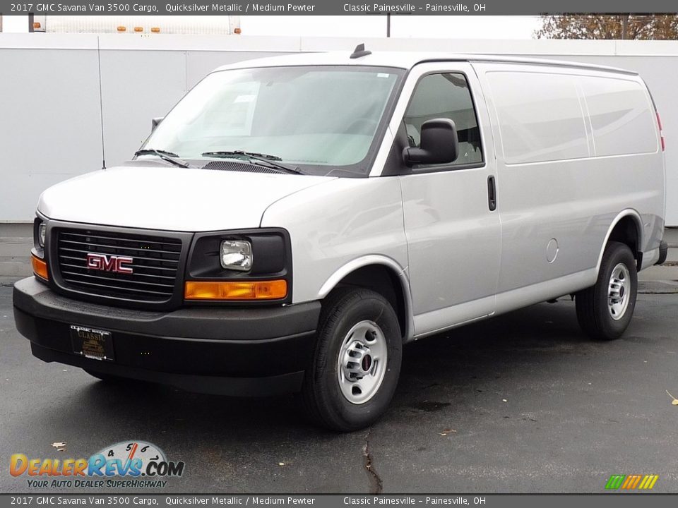 2017 GMC Savana Van 3500 Cargo Quicksilver Metallic / Medium Pewter Photo #1