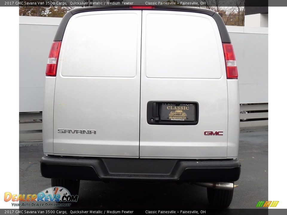 2017 GMC Savana Van 3500 Cargo Quicksilver Metallic / Medium Pewter Photo #3