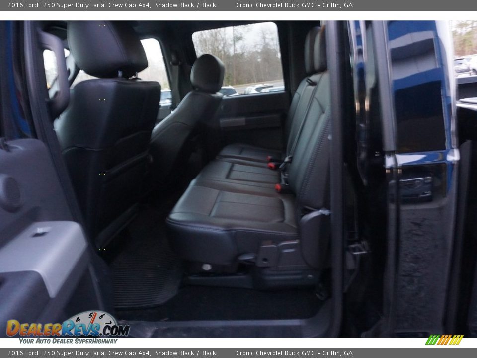 2016 Ford F250 Super Duty Lariat Crew Cab 4x4 Shadow Black / Black Photo #15
