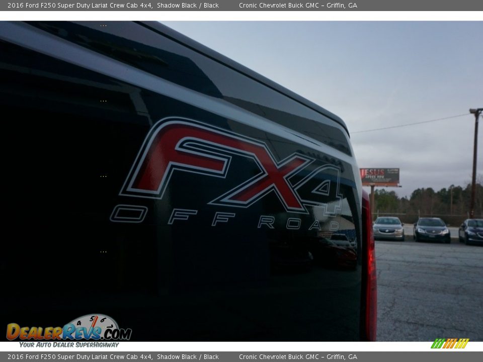2016 Ford F250 Super Duty Lariat Crew Cab 4x4 Shadow Black / Black Photo #16