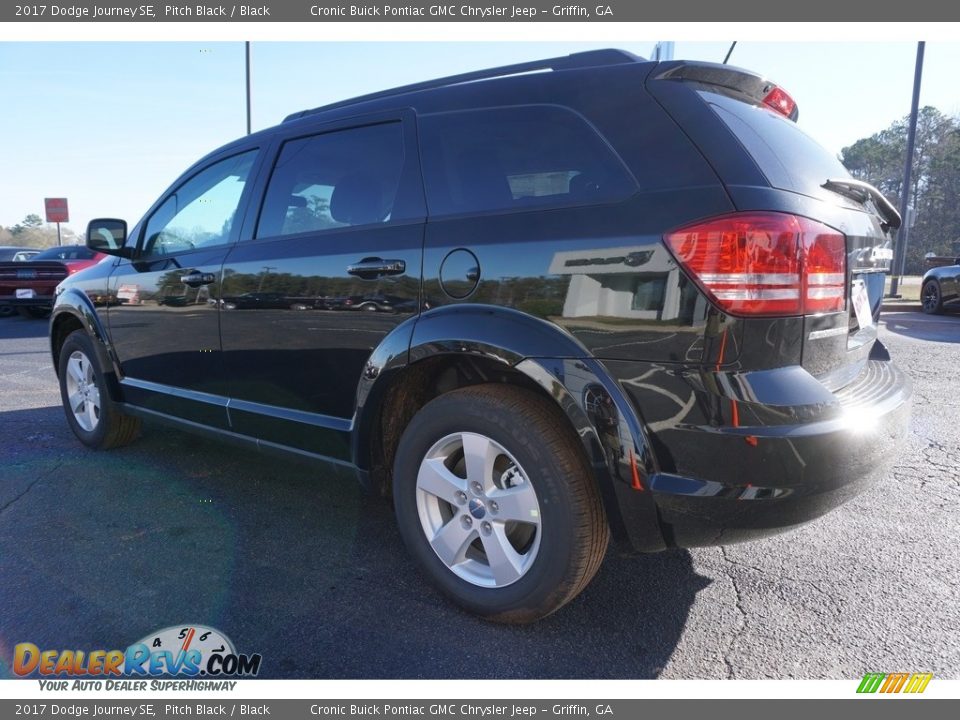 2017 Dodge Journey SE Pitch Black / Black Photo #5