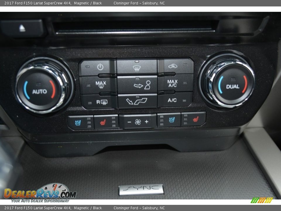 2017 Ford F150 Lariat SuperCrew 4X4 Magnetic / Black Photo #17