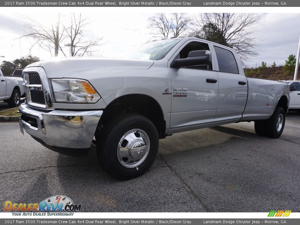2017 Ram 3500 Tradesman Crew Cab 4x4 Dual Rear Wheel Bright Silver Metallic / Black/Diesel Gray Photo #1