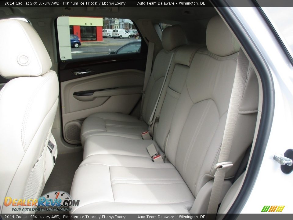 2014 Cadillac SRX Luxury AWD Platinum Ice Tricoat / Ebony/Ebony Photo #18