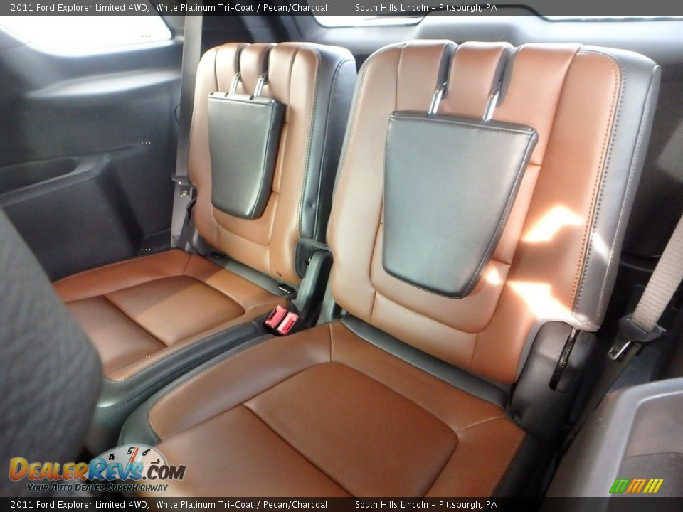 2011 Ford Explorer Limited 4WD White Platinum Tri-Coat / Pecan/Charcoal Photo #17