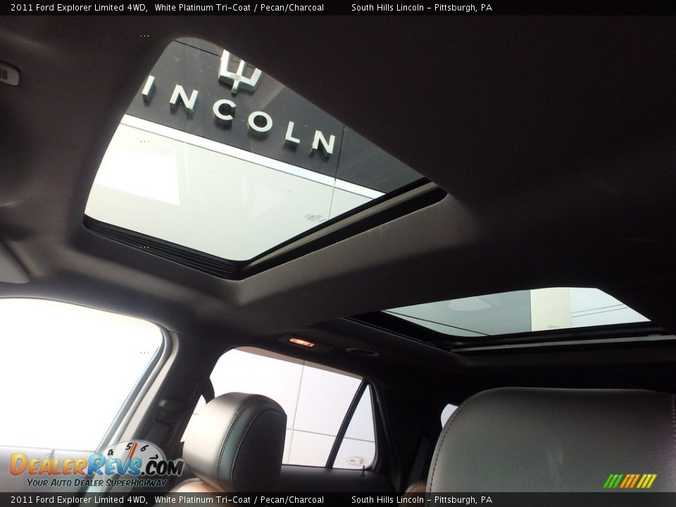 2011 Ford Explorer Limited 4WD White Platinum Tri-Coat / Pecan/Charcoal Photo #20