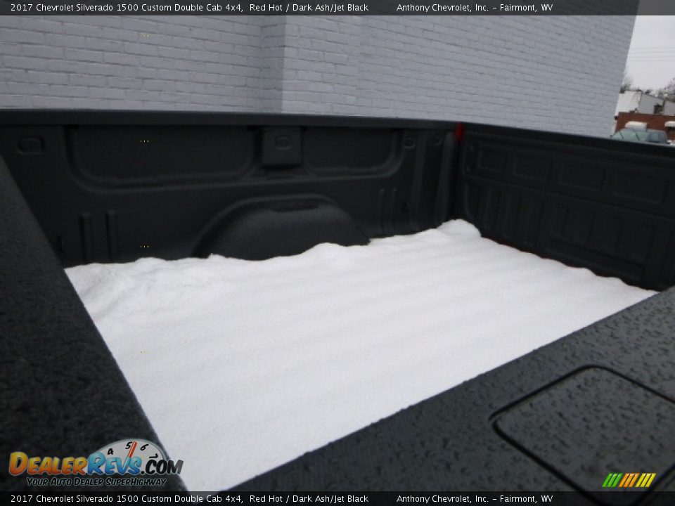 2017 Chevrolet Silverado 1500 Custom Double Cab 4x4 Red Hot / Dark Ash/Jet Black Photo #4