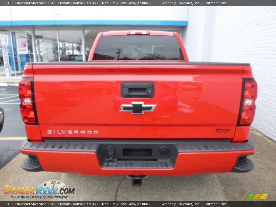 2017 Chevrolet Silverado 1500 Custom Double Cab 4x4 Red Hot / Dark Ash/Jet Black Photo #7