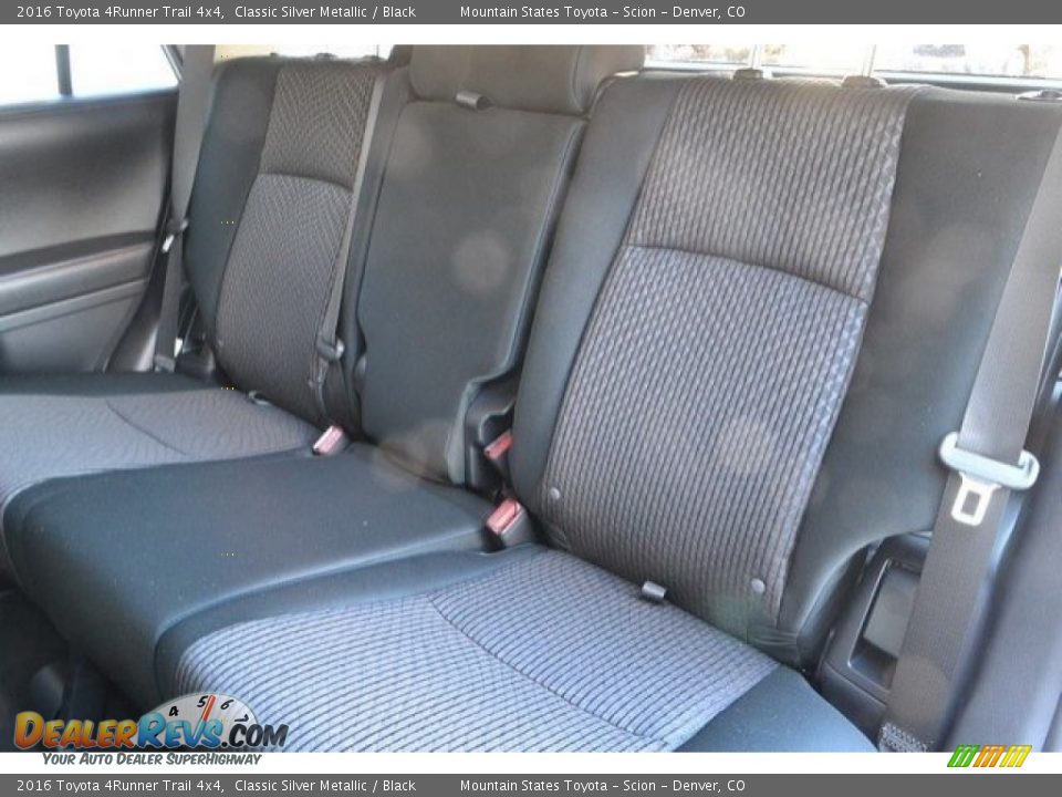 2016 Toyota 4Runner Trail 4x4 Classic Silver Metallic / Black Photo #7