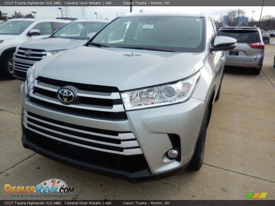 2017 Toyota Highlander XLE AWD Celestial Silver Metallic / Ash Photo #1