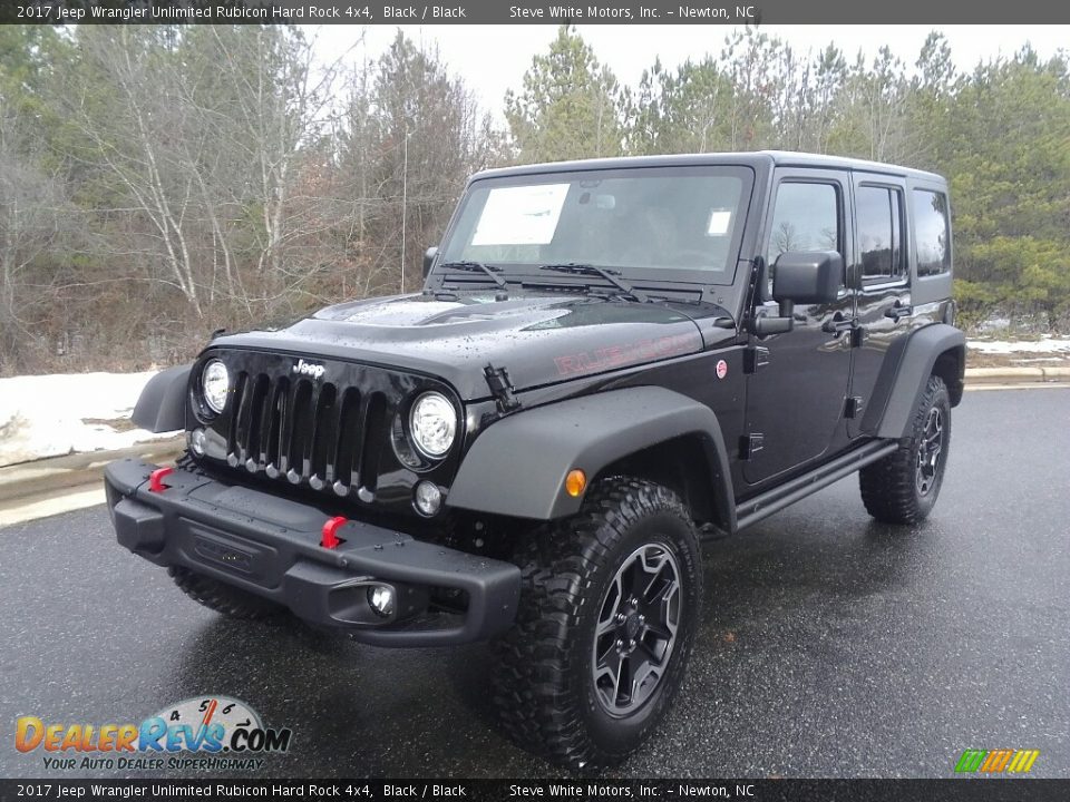 Front 3/4 View of 2017 Jeep Wrangler Unlimited Rubicon Hard Rock 4x4 Photo #2