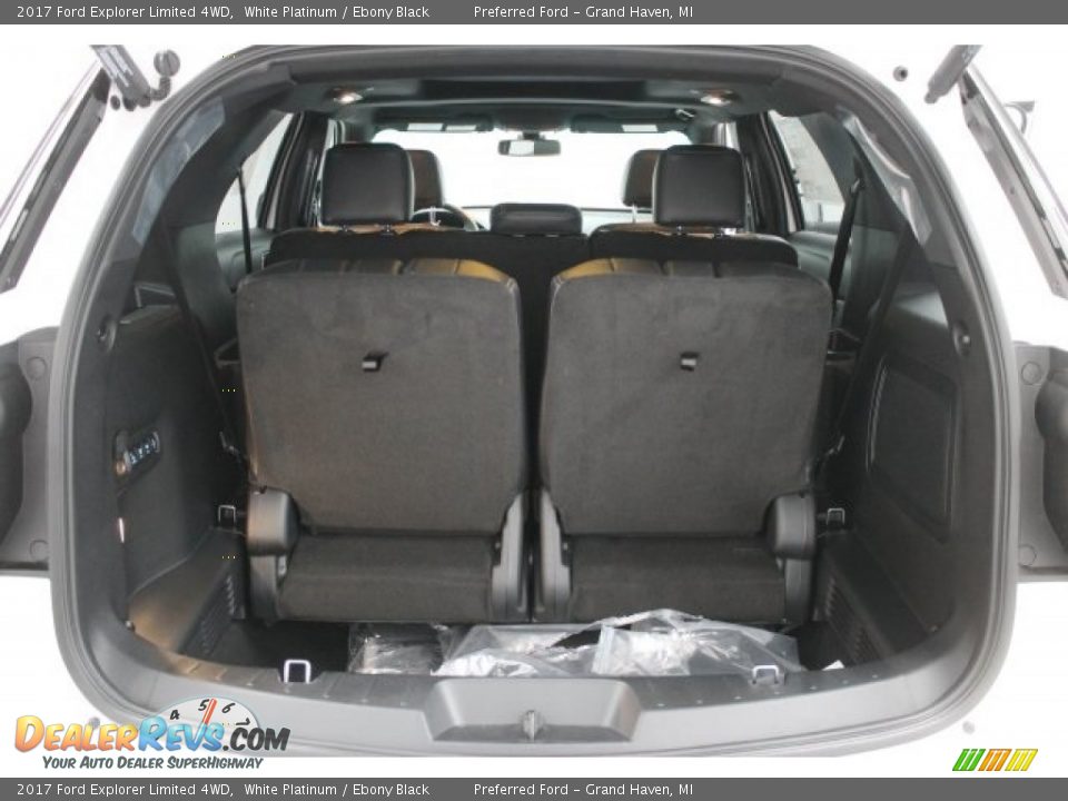 2017 Ford Explorer Limited 4WD White Platinum / Ebony Black Photo #10