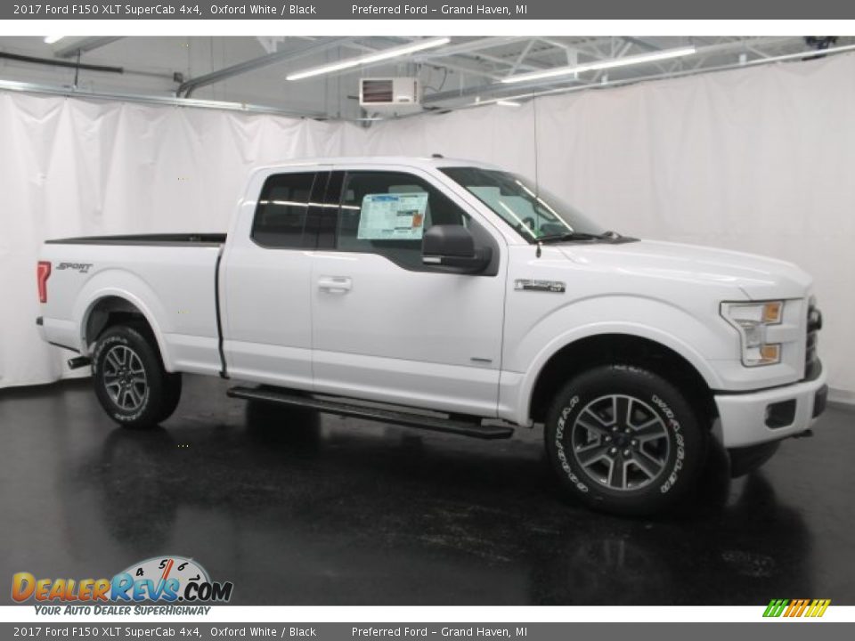 2017 Ford F150 XLT SuperCab 4x4 Oxford White / Black Photo #1