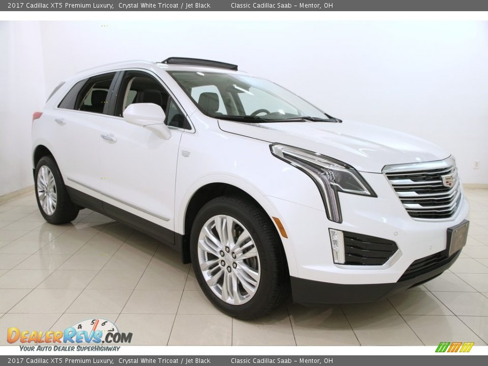2017 Cadillac XT5 Premium Luxury Crystal White Tricoat / Jet Black Photo #1