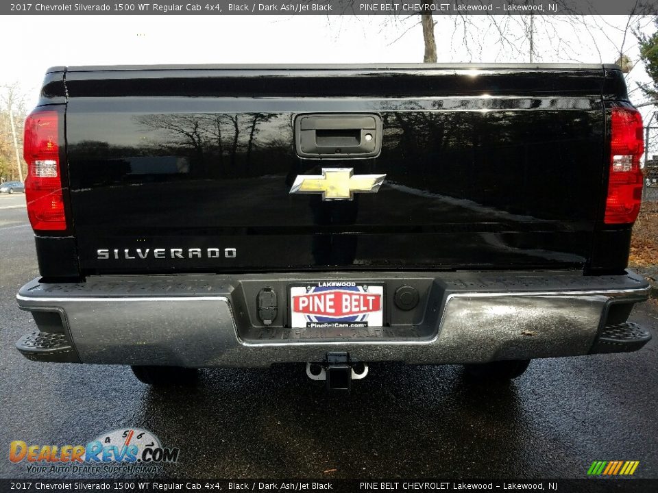 2017 Chevrolet Silverado 1500 WT Regular Cab 4x4 Black / Dark Ash/Jet Black Photo #5