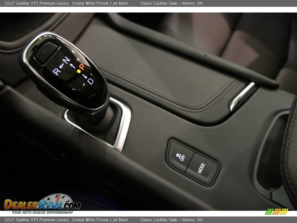 2017 Cadillac XT5 Premium Luxury Crystal White Tricoat / Jet Black Photo #13
