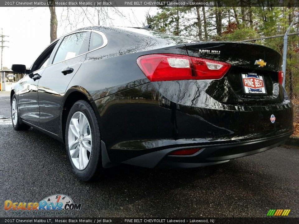 2017 Chevrolet Malibu LT Mosaic Black Metallic / Jet Black Photo #4