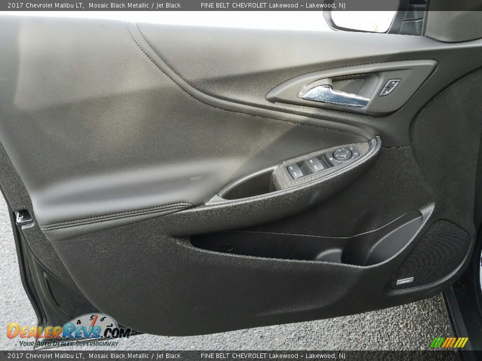 2017 Chevrolet Malibu LT Mosaic Black Metallic / Jet Black Photo #6