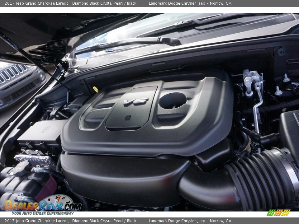 2017 Jeep Grand Cherokee Laredo Diamond Black Crystal Pearl / Black Photo #8