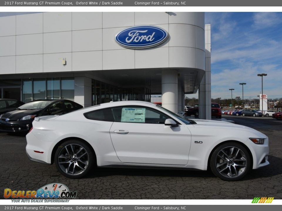 Oxford White 2017 Ford Mustang GT Premium Coupe Photo #2