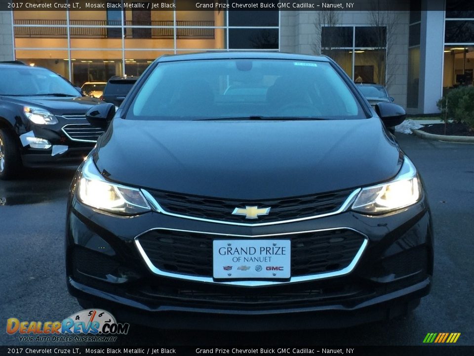 2017 Chevrolet Cruze LT Mosaic Black Metallic / Jet Black Photo #2