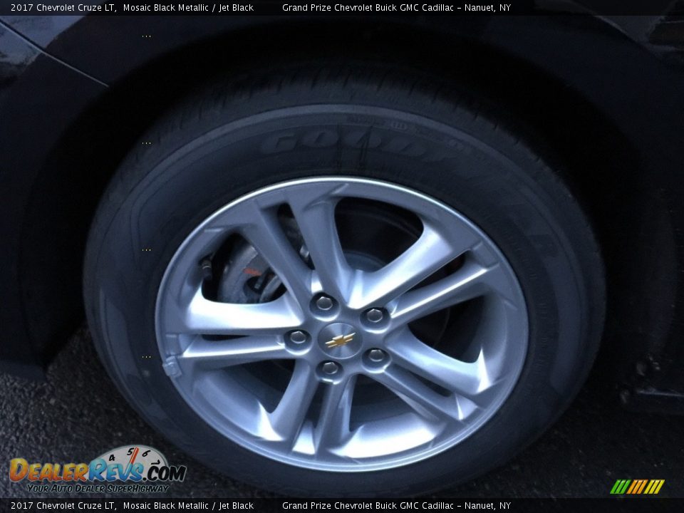2017 Chevrolet Cruze LT Mosaic Black Metallic / Jet Black Photo #10