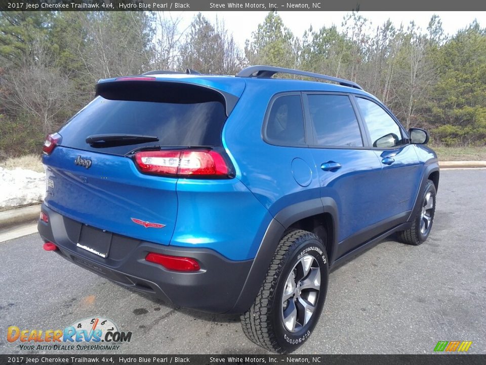 2017 Jeep Cherokee Trailhawk 4x4 Hydro Blue Pearl / Black Photo #6