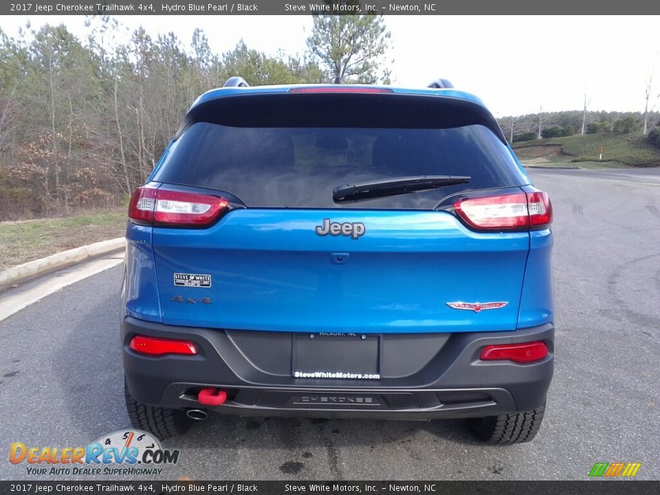 2017 Jeep Cherokee Trailhawk 4x4 Hydro Blue Pearl / Black Photo #7