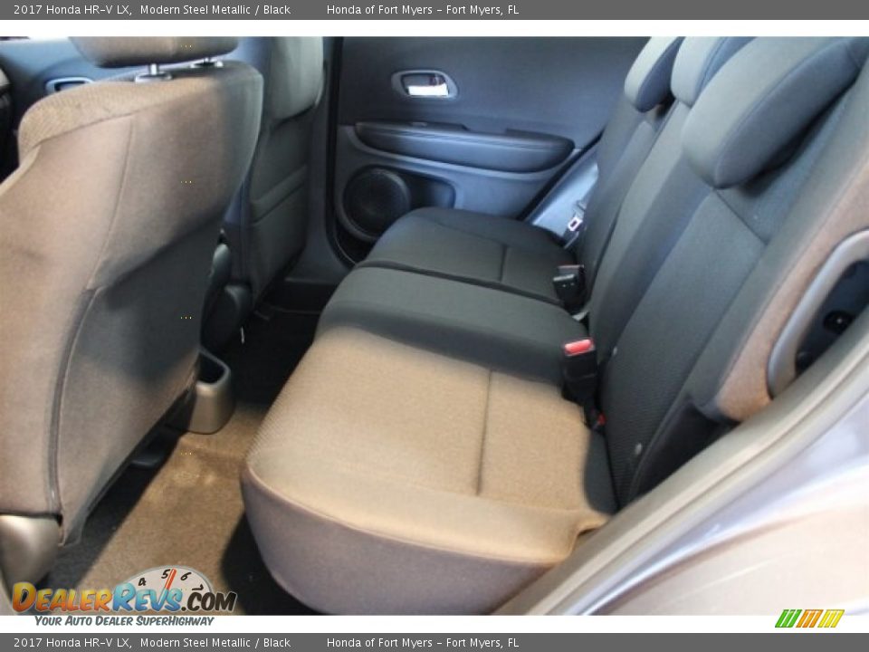 2017 Honda HR-V LX Modern Steel Metallic / Black Photo #22