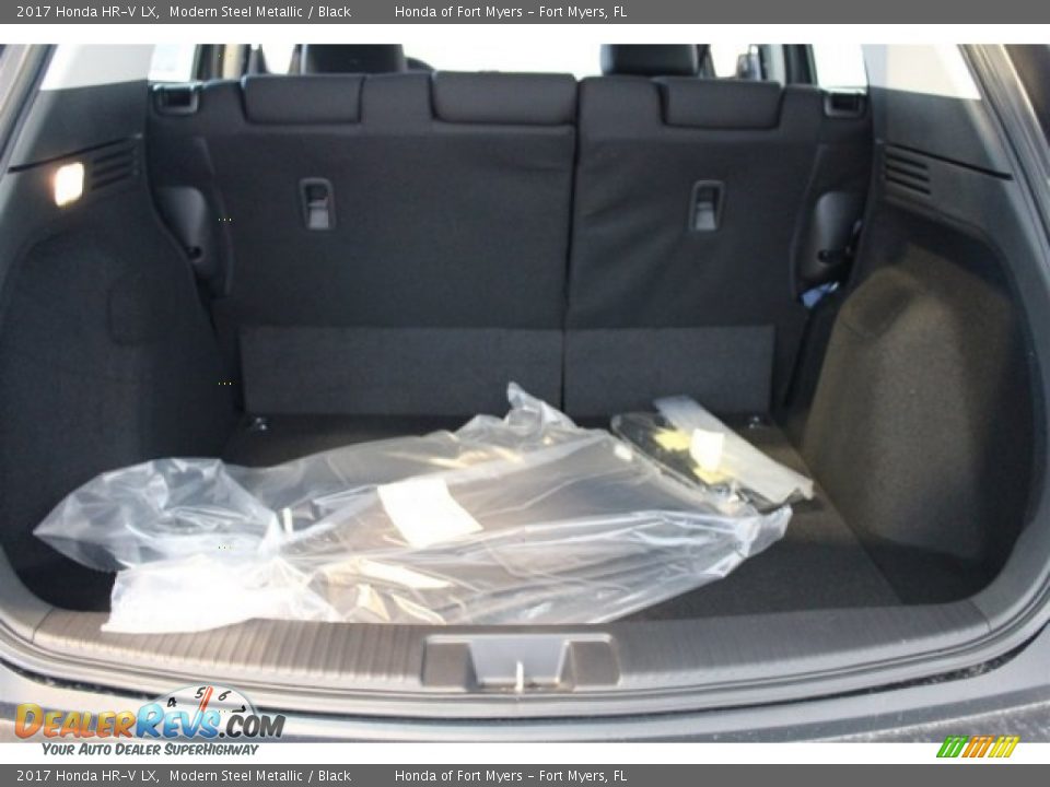 2017 Honda HR-V LX Modern Steel Metallic / Black Photo #23