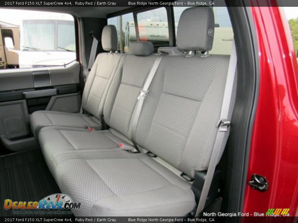 2017 Ford F150 XLT SuperCrew 4x4 Ruby Red / Earth Gray Photo #13