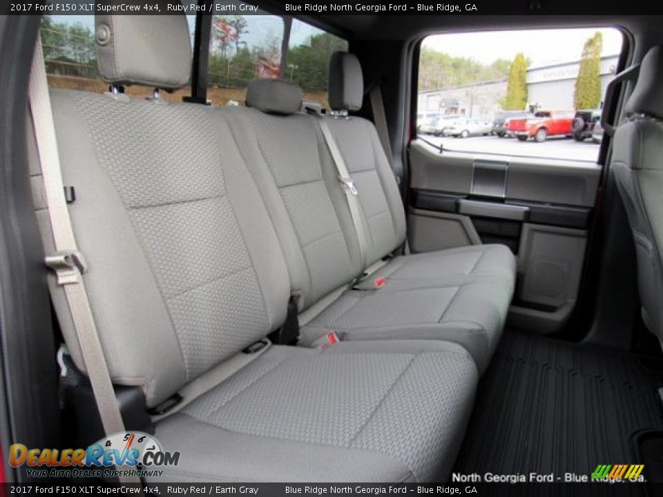 2017 Ford F150 XLT SuperCrew 4x4 Ruby Red / Earth Gray Photo #14